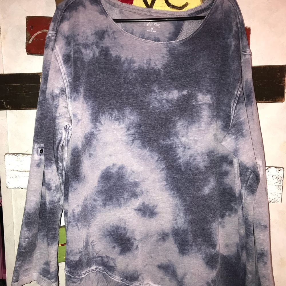 Like New Calvin Klein Performance Sweatshirt